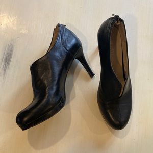 Nine West bootie type heels